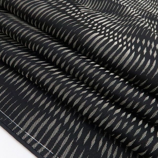 【新古品】tomihisa 新品 幾何学模様 着物 正絹 仕付け糸付 トールサイズお召 7552