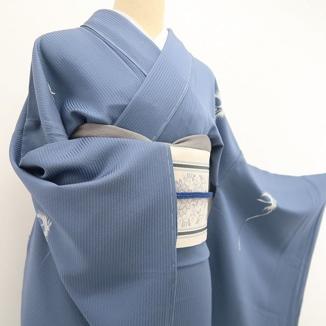 【新品・小紋】東京友禅 菅有鬼一 色紙付 着物 正絹 仕付け糸付 tomihisa”すっきりと粋にまとう白鷺の美しさ”9674
