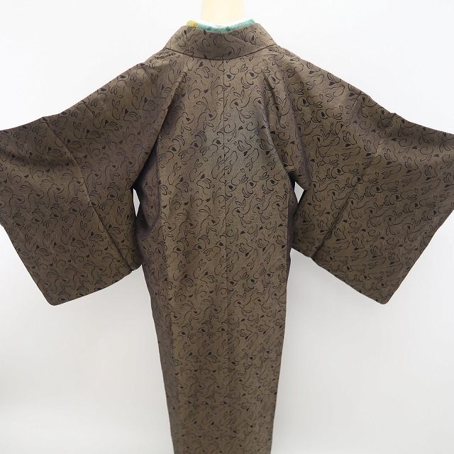 【新品・道中着】やまと誂製 単衣 兎 着物 正絹 ロング丈 お召地 tomihisa”跳ねるうさぎを纏って心弾むお出かけへ”9701