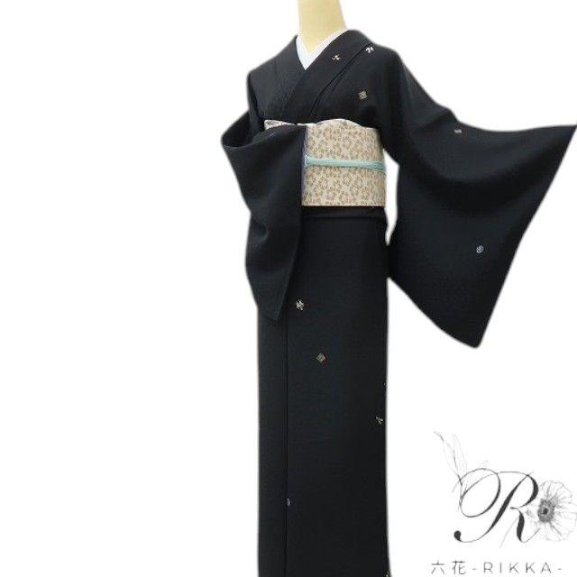 六花-RIKKA- 美品 正絹 金彩友禅 和田光正 丹後ちりめん 歌舞伎 隈取 まとう!歌舞伎の舞台♪ 小紋 着物 A6145