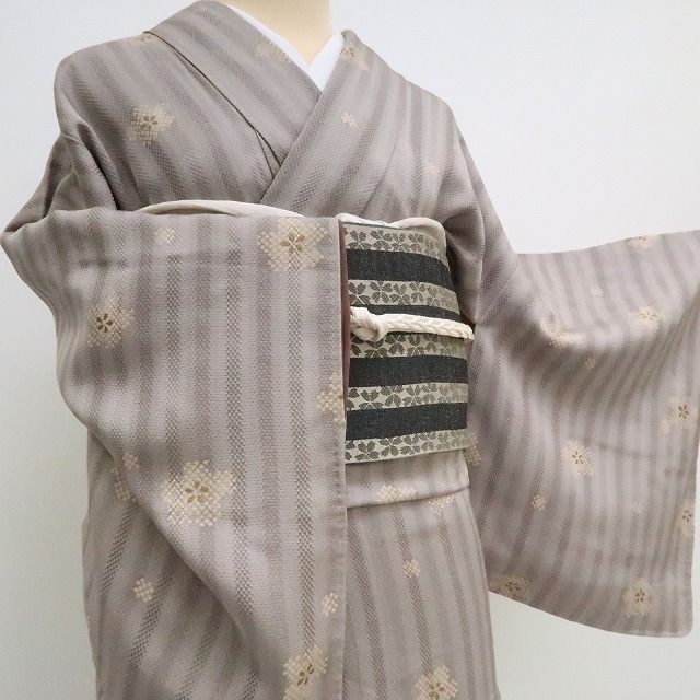 まめ藤 m2104*美品 正絹 手縫い仕立て 小紋