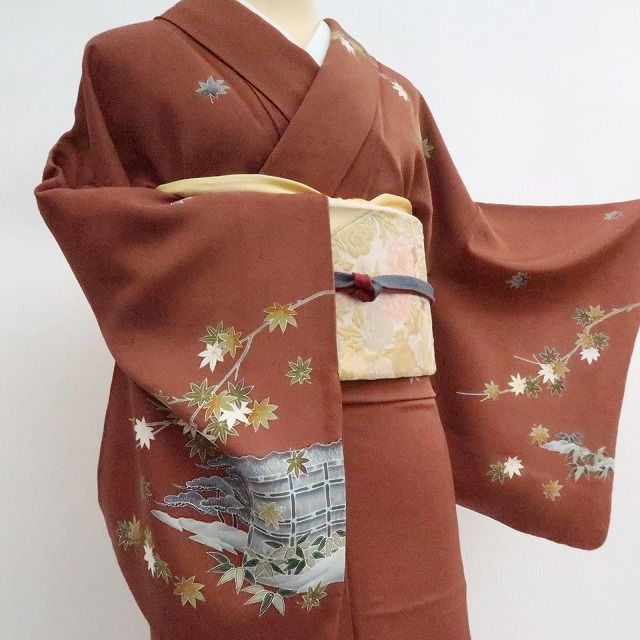 まめ藤 m2187*正絹 作家物落款 洒落紋 紅葉 松 手縫い仕立て 訪問着