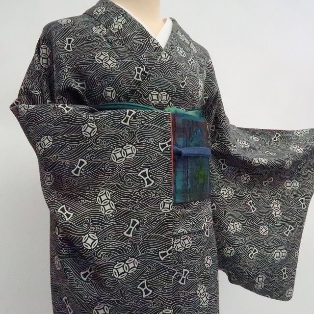 まめ藤 m2262*美品 正絹 花井幸子落款 手縫い仕立て 小紋