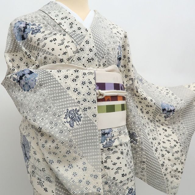 まめ藤 m2352*正絹 菖蒲 椿 菊 桜 手縫い仕立て 小紋