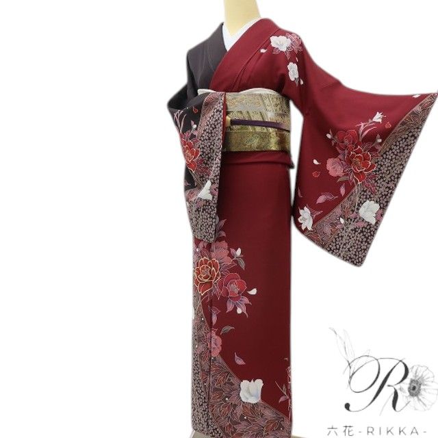 六花-RIKKA- 美品未着用 正絹 金駒刺繡 牡丹 百合 椿 桜 ルビー色に咲く、艶やか花絵巻♪ 訪問着 着物 A6125