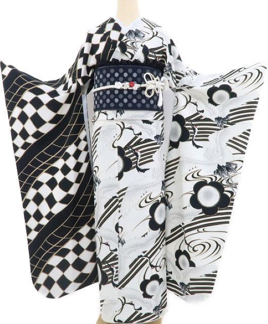 【中古】tomihisa 美品 片身替わり モノトーン 洗える着物 成人式 トールサイズ 振袖 3742