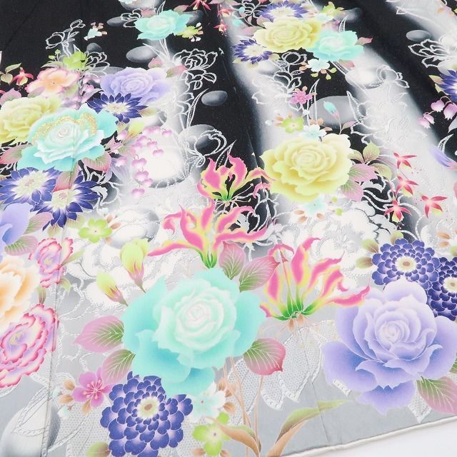 【中古】tomihisa 美品 vivifleurs 薔薇 刺繍 銀通し 着物 成人式 正絹 トールサイズ 振袖 4041