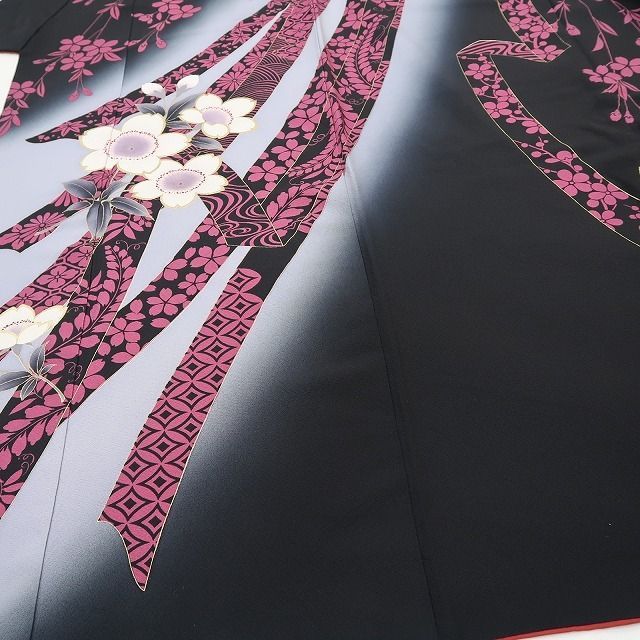【中古】tomihisa 美品 桜 着物 正絹 振袖 4159