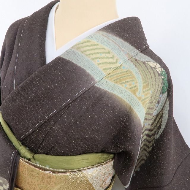 【新古品】tomihisa 新品 滝泰謹製 おぼろ染 相良刺繍 金通し 落款 着物 正絹 仕付け糸付 訪問着 4415