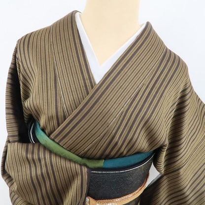 【新古品】tomihisa 新品 縦縞 着物 正絹　仕付け糸付 お召訪問着 4471