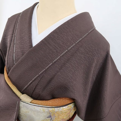 【新古品】tomihisa 新品 一刀彫 着物 正絹 仕付け糸付 付下げ 4821
