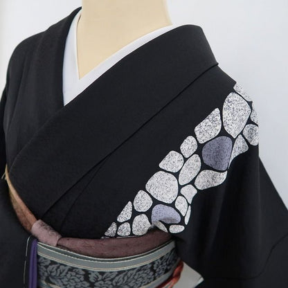 【新古品】tomihisa 新品 石畳 縦縞 着物 正絹 仕付け糸付 付下げ 4897