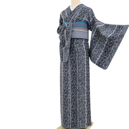【中古】tomihisa 美品 葡萄更紗 モノトーン 着物 正絹 仕付け糸付 小紋 4926