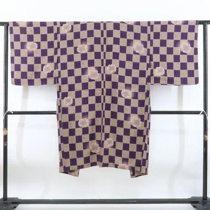 【新古品】tomihisa 新品 桜 市松 トランプ柄 紐付 着物 正絹 仕付け糸付 ロング丈 長羽織 4947