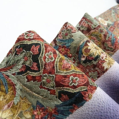 【新古品】tomihisa 新品 更紗 刺繍 落款 賢三 着物　正絹 仕付け糸付 小紋 4982