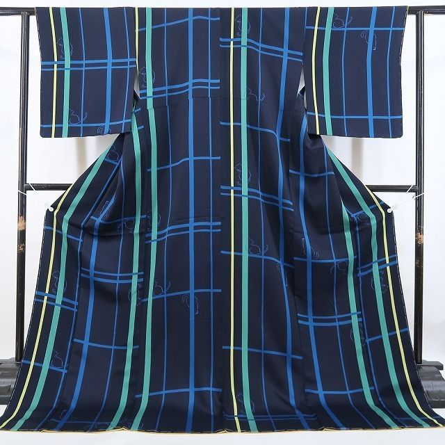 【新古品】tomihisa 新品 CACHECACHE 京友禅 猫 動物かくれんぼ 着物 正絹 仕付け糸付 小紋 5044