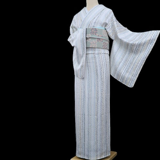 【新古品】tomihisa 新品 草野一騎 落款 柳 薔薇地紋 着物 正絹 仕付け糸付 小紋 5165