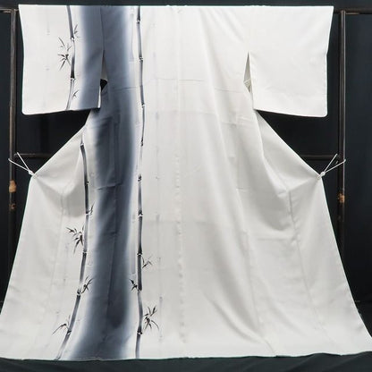 【新古品】tomihisa 新品 BANKAN 竹 モノトーン 着物 正絹 仕付け糸付 付下げ 5504