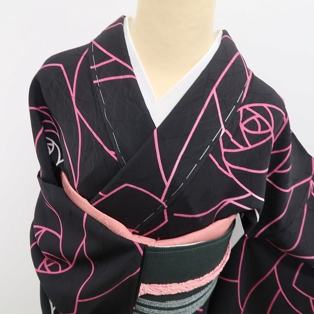 【新古品】tomihisa 新品 単衣 薔薇 着物 正絹 仕付け糸付 小紋 5549