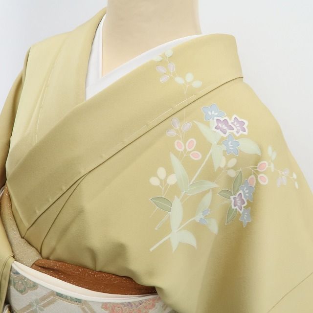 【新古品】tomihisa 新品 金駒刺繍 着物 正絹 仕付け糸付 訪問着 5588