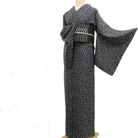 【新古品】tomihisa 新品 単衣 ヤマノオリジナル RyuAi 琉球藍泥染糸 唐草 着物 正絹 仕付け糸付 お召 6154