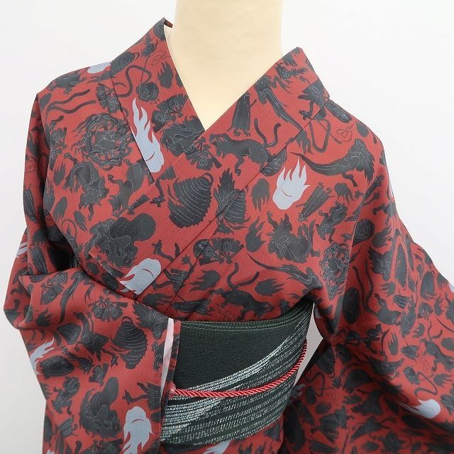 【新品】tomihisa 新品 撫松庵 妖怪シルエット セオアルファ 洗える夏着物 仕付け糸付 小紋 浴衣 6222