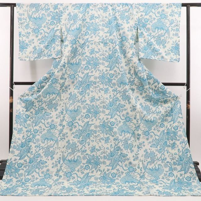 【新品】tomihisa 新品 SOULEIADO セオアルファ 鷺 お仕立て上がり品 洗える夏着物 仕付け糸付 小紋 浴衣 6342