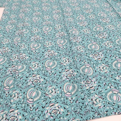 【新品】tomihisa 新品 SOULEIADO セオアルファ お仕立て上がり品 洗える夏着物 仕付け糸付 小紋 浴衣 6344