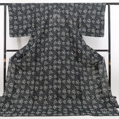 【新品】tomihisa 新品 SOULEIADO セオアルファ お仕立て上がり品 洗える夏着物 仕付け糸付 小紋 浴衣 6345