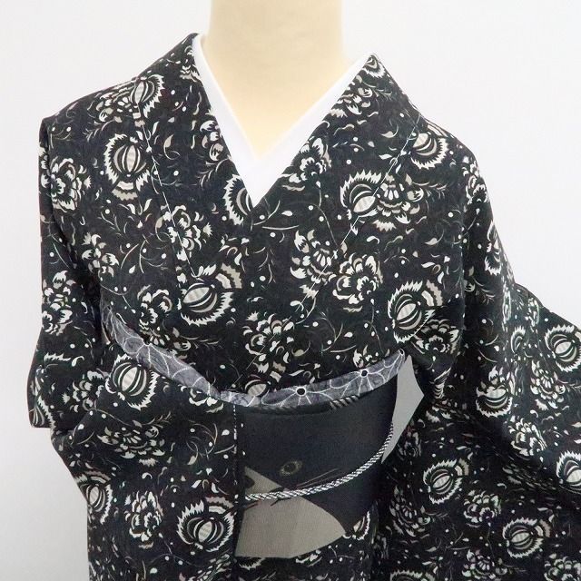 【新品】tomihisa 新品 SOULEIADO セオアルファ お仕立て上がり品 洗える夏着物 仕付け糸付 小紋 浴衣 6345