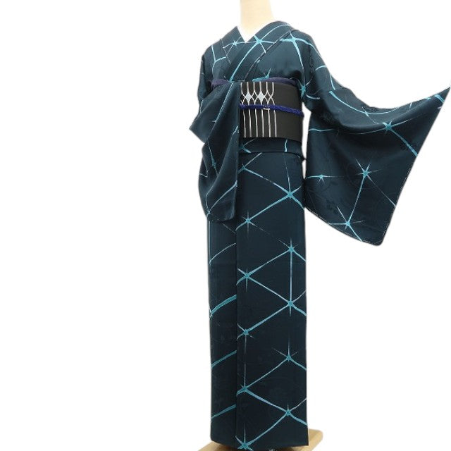 【新古品】tomihisa 新品 単衣 BANKAN 光蔵の世界 一刀彫 暈し 着物 正絹 仕付け糸付 小紋 6640