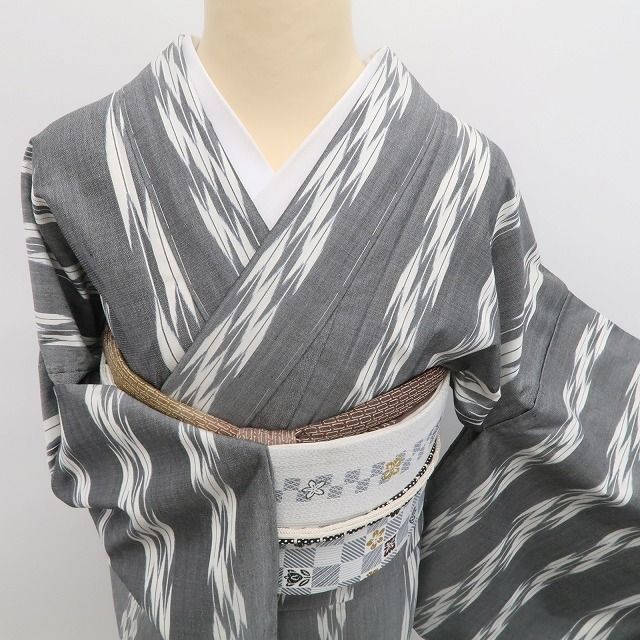 【新古品】tomihisa 新品 単衣 三代目市三郎 矢絣 着物 正絹 トールサイズ 京絣紬 6646