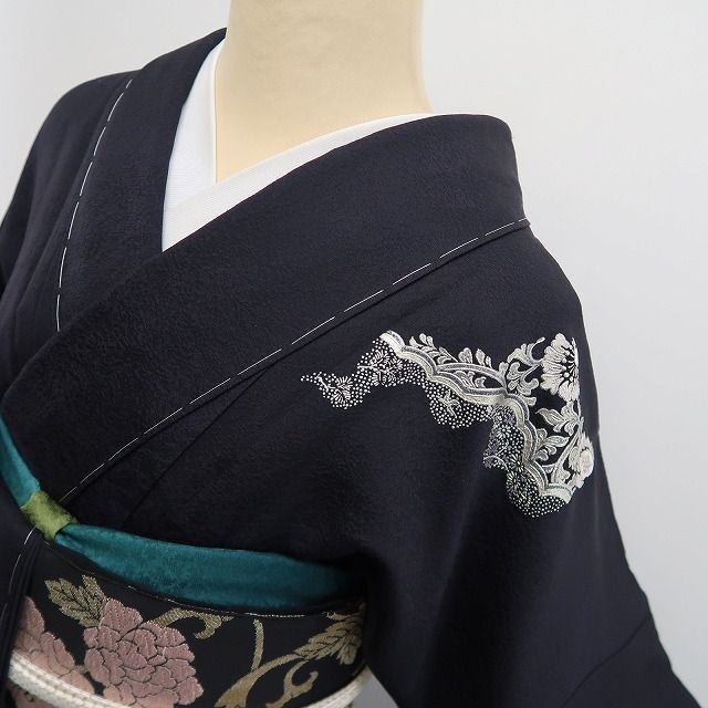 tomihisa 新品 金彩友禅作家 和田光正 落款 唐花 着物 正絹 仕付け糸付 トールサイズ”紫黒に浮かぶ金彩の煌めき”訪問着 6916