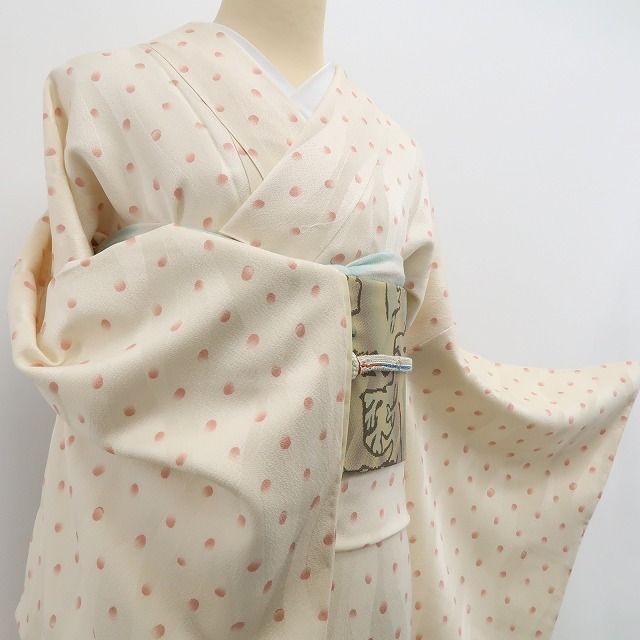 tomihisa 新品 やまと誂製 ゴールドラベル“お洒落小紋に笑顔を添えれば貴女に芽生える素敵な予感”着物 正絹 仕付け糸付 小紋 6936
