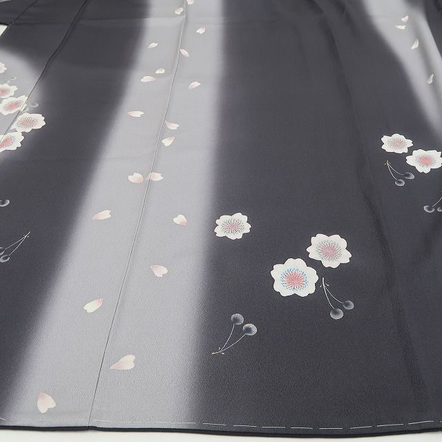 tomihisa 新品 桜×さくらんぼ モノトーン 着物 仕付け糸付 トールサイズ”上品な佇まいに愛らしさを添えるさくらんぼ”訪問着 6950