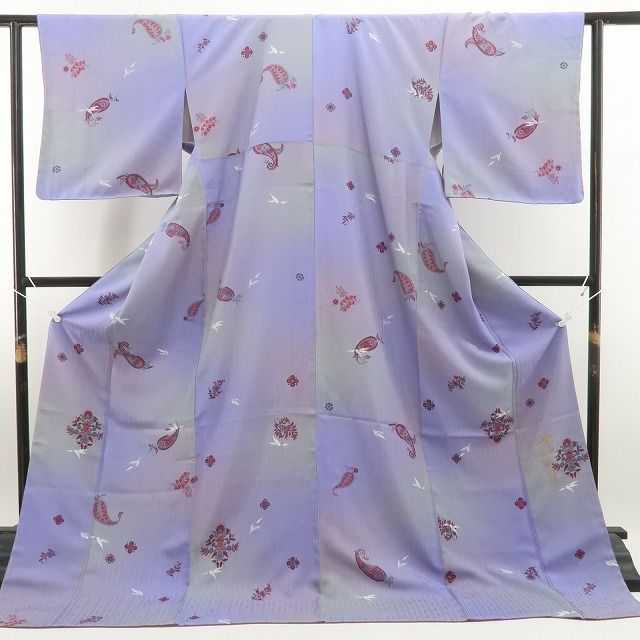 tomihisa 新品 前田仁仙 落款 ペイズリー 暈し 着物 正絹 仕付け糸付”品と洒落が響き合うペイズリーの魔法”小紋 6986