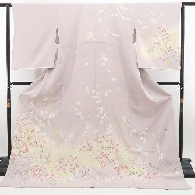 tomihisa 新品 京加賀友禅 松本健一 落款 着物 正絹 仕付け糸付”淡く香る花々で装いに上品な華を添えて”訪問着 7005
