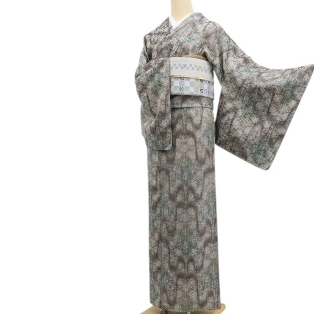 【新古品】tomihisa 新品 着物 正絹 仕付け糸付 お召 7177