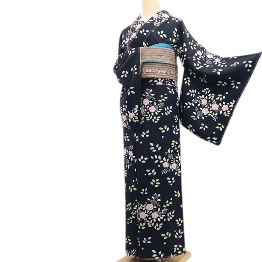 【中古】tomihisa 美品 着物 正絹 仕付け糸付 小紋 7387