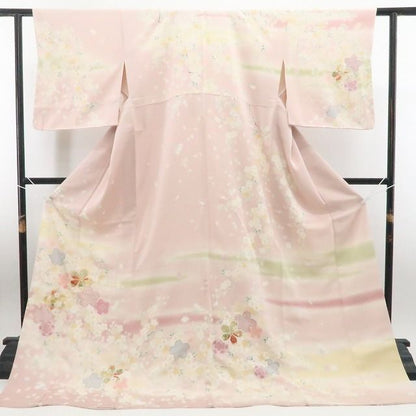 【新古品】tomihisa 新品 桜 金駒刺繍 着物 正絹 仕付け糸付 訪問着 7444