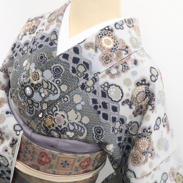 【新古品】tomihisa 新品 総刺繍 着物 正絹 仕付け糸付 訪問着 7453