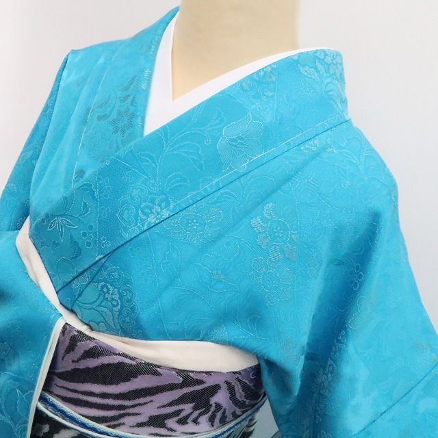 【新古品】tomihisa 新品 前田仁仙 落款 唐花 着物 正絹 仕付け糸付 ワイドサイズ お召 7468