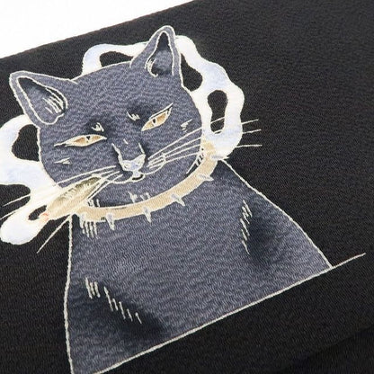 【新品】tomihisa 新品 秀美 お仕立て上がり品 猫 ワイン 着物 正絹 なごや帯 7497