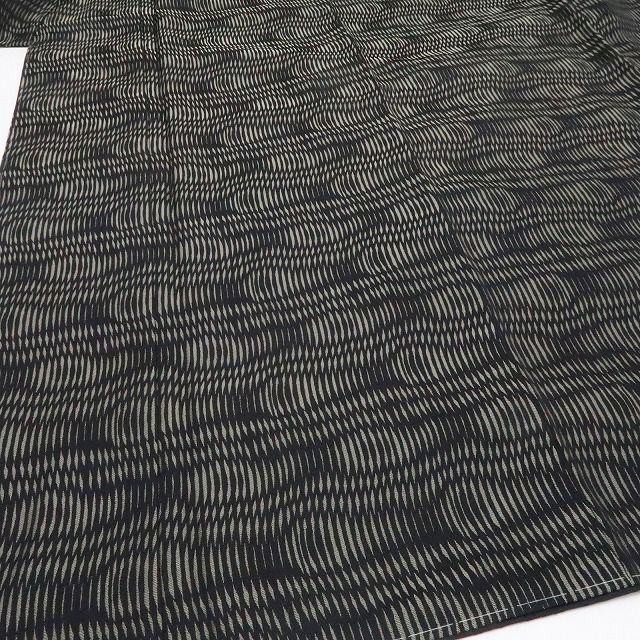 【新古品】tomihisa 新品 幾何学模様 着物 正絹 仕付け糸付 トールサイズお召 7552