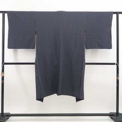 【新古品】tomihisa 新品 斉藤三才 落款 縦縞 着物 正絹 ロング丈 仕付け糸付 長羽織 7560