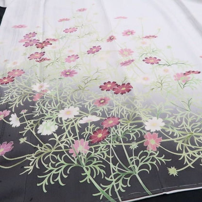 【新品】tomihisa 新品 秀美謹製 秋桜 コスモス お仕立て上がり品 着物 仕付け糸付 訪問着 7561