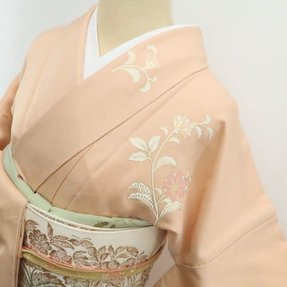 【中古】tomihisa 未着用 唐花 着物 正絹 仕付け糸付 トールサイズ 訪問着 7568