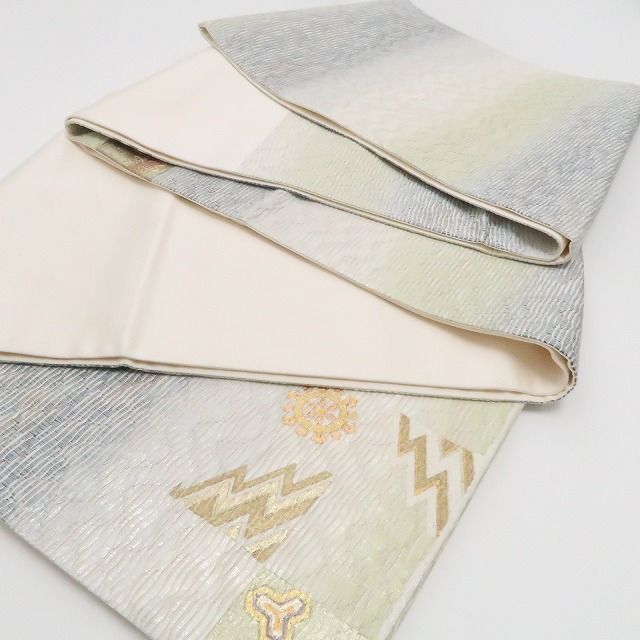 【中古】tomihisa 美品 金彩友禅 和田光正 落款 着物 正絹 袋帯 7575