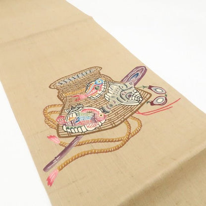 【中古】tomihisa 美品 琉球紅型 城間栄順 落款 着物 正絹 額縁仕立て 開きなごや帯7580