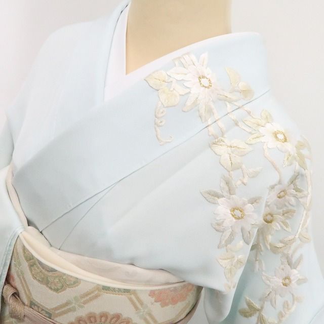 【新古品】tomihisa 新品 総刺繍 薔薇 着物 正絹 仕付け糸付 訪問着 7585
